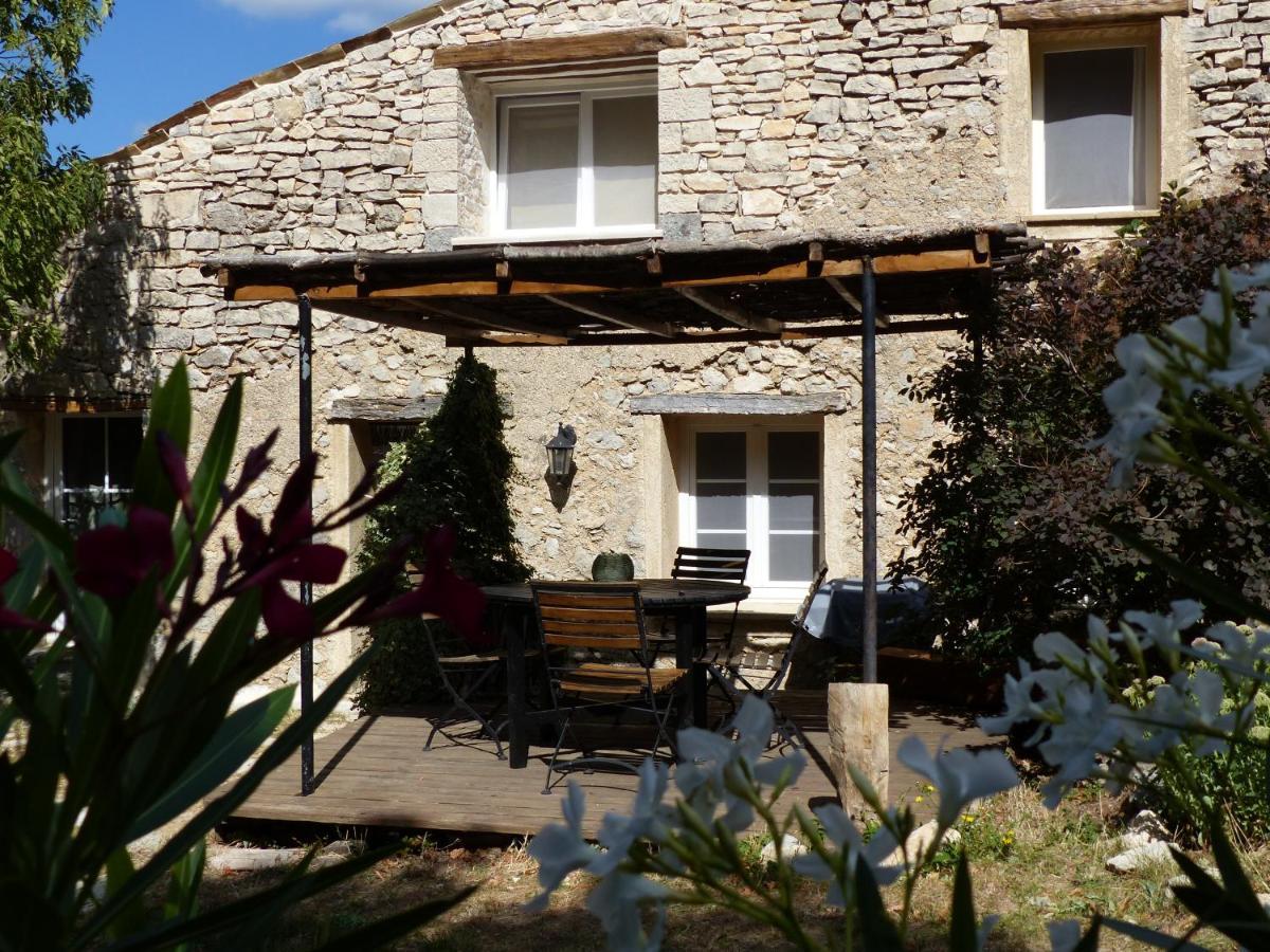 Malia - Chambres D'Hotes & Gite Barret-de-Lioure Exterior photo